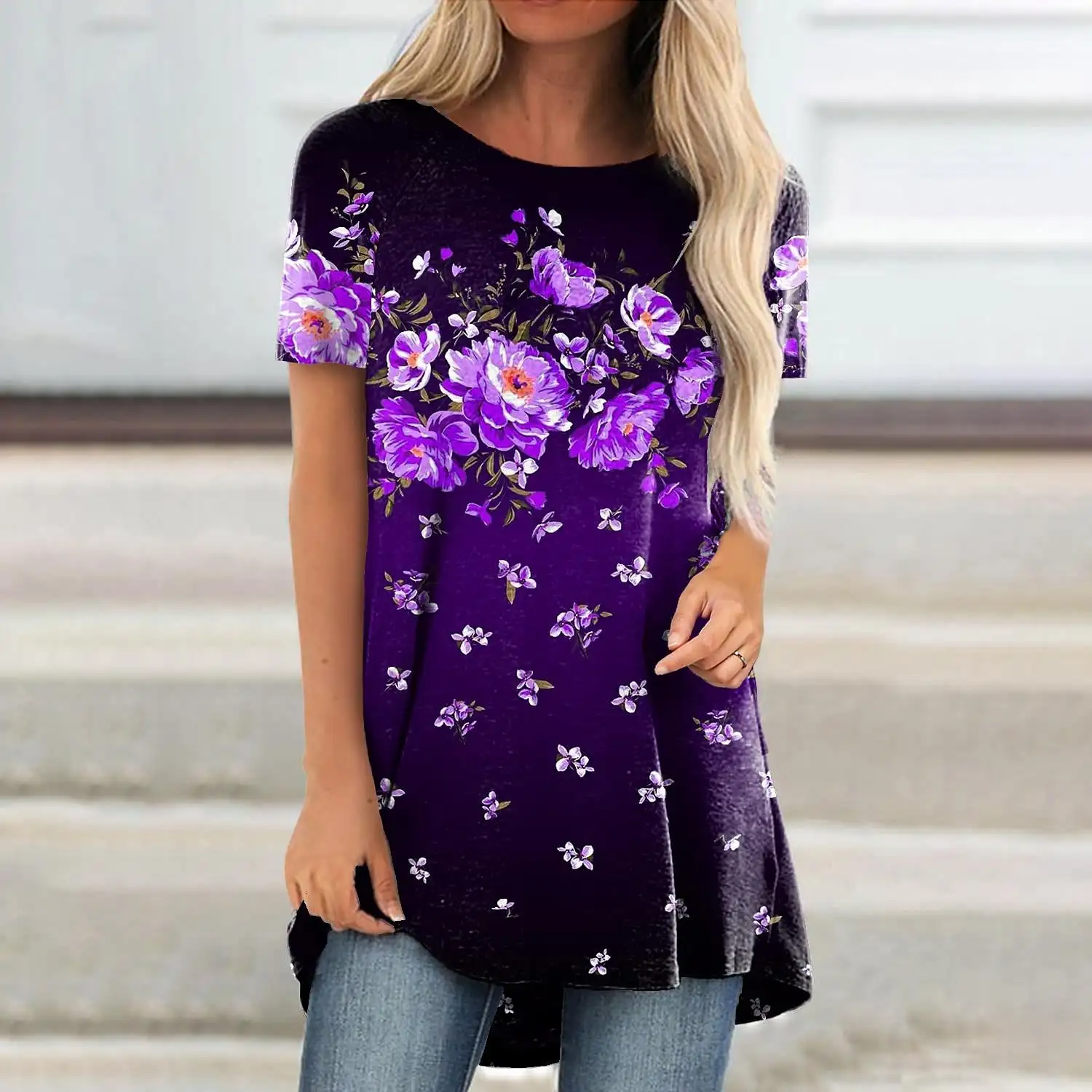 2022 Summer Elegant Women's Floral Theme Printed Painting Short Sleeves Round Neck Loosen Tops New Female Design
2022 Summer Elegant Women's Floral Theme Printed Painting Short Sleeves Round Neck Loosen Tops New Female Design