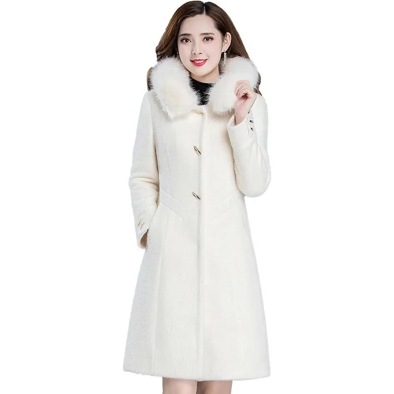 Hooded Fur Collar Coat Women Winter New Fashion Imitate Mink Velvet Coat Thick Warm Female Mid Long White Woolen Coat Outerwear
Hooded Fur Collar Coat Women Winter New Fashion Imitate Mink Velvet Coat Thick Warm Female Mid Long White Woolen Coat Outerwear