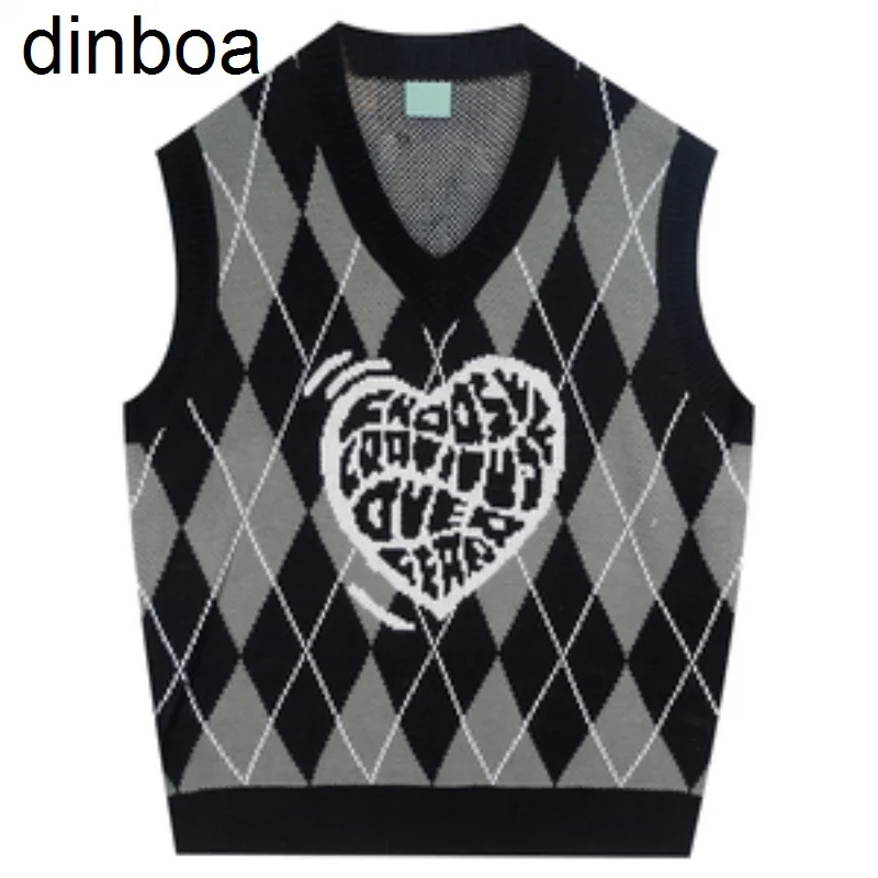 Deeptown Black Gothic Sweater Vest Women Heart Print Argyle Knittwear Fall 2022 Casual Mal Goth Oversized Streetwear Graphic Top
Deeptown Black Gothic Sweater Vest Women Heart Print Argyle Knittwear Fall 2022 Casual Mal Goth Oversized Streetwear Graphic Top