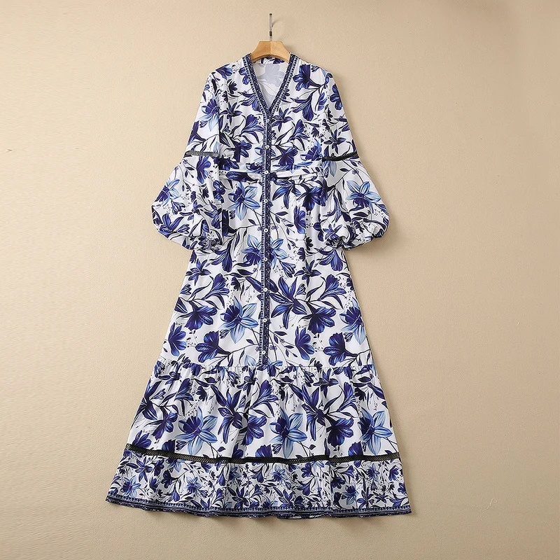 European and American women's wear autumn 2022 new styles Long sleeve lantern sleeve V neck blue print single breasted dress
European and American women's wear autumn 2022 new styles Long sleeve lantern sleeve V neck blue print single breasted dress