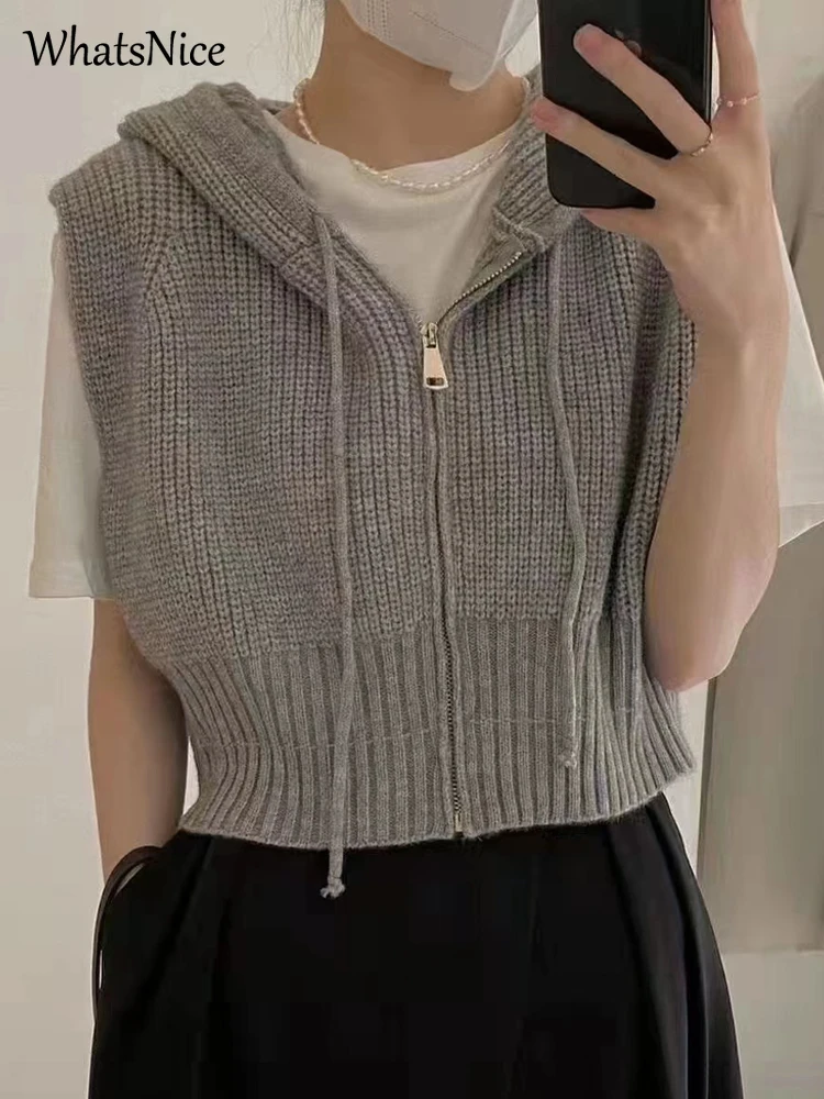 Girls Vintage Hooded Sweater Vest Women Casual Korean Fashion Warm Oversized Knitted Vest Female Ladies Nice Woman Knitted Vest
Girls Vintage Hooded Sweater Vest Women Casual Korean Fashion Warm Oversized Knitted Vest Female Ladies Nice Woman Knitted Vest