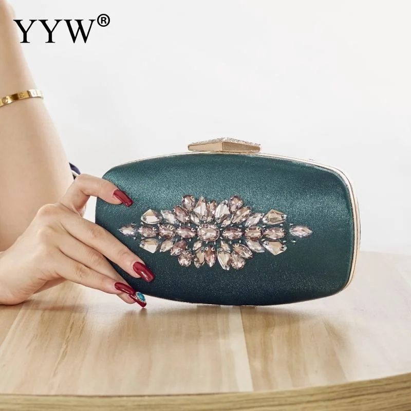 2023 Party Wedding Evening Clutch Women Green Vintage Box Bags For Women European Style Diamonds Sling Bag For Shoulder Purse
2023 Party Wedding Evening Clutch Women Green Vintage Box Bags For Women European Style Diamonds Sling Bag For Shoulder Purse