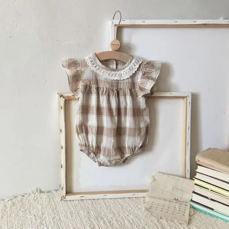 Newborn Baby Girl Fashion Lace O-neck Bodysuit Kids Summer Plaid Loose Flying Sleeves Jumpsuit Toddler Girls Cotton Crawlwear
Newborn Baby Girl Fashion Lace O-neck Bodysuit Kids Summer Plaid Loose Flying Sleeves Jumpsuit Toddler Girls Cotton Crawlwear
