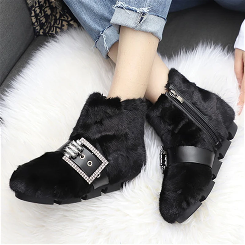 Fashion Buckle Women Ankle Boots Real Mink Fur Winter Warm Botas Black Furry Snow Boot Thick Sole Platform Creepers Flat Shoes
Fashion Buckle Women Ankle Boots Real Mink Fur Winter Warm Botas Black Furry Snow Boot Thick Sole Platform Creepers Flat Shoes