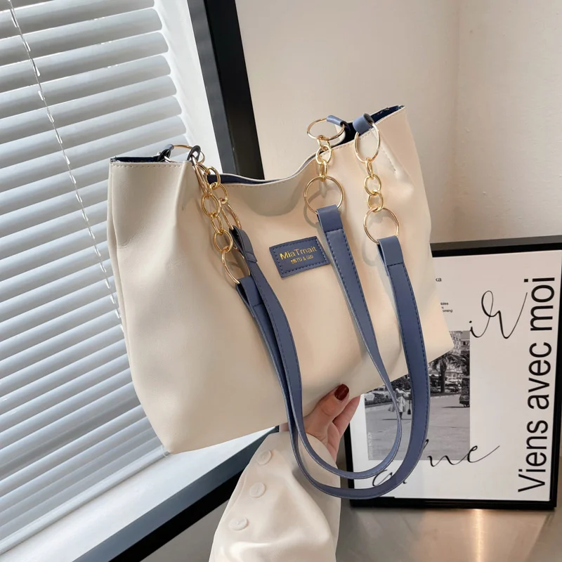 Fashion Popular Bags Female Large Capacity 2022 New Fashion Shoulder Bag Versatile Texture Single Shoulder Commuter Tote Bag
Fashion Popular Bags Female Large Capacity 2022 New Fashion Shoulder Bag Versatile Texture Single Shoulder Commuter Tote Bag