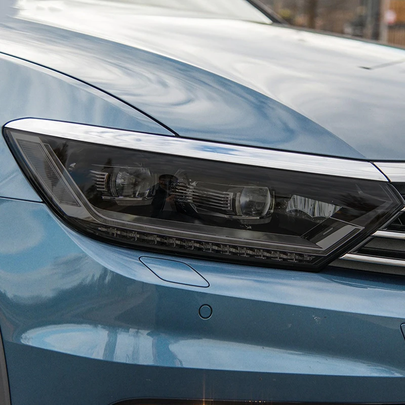 Защитная пленка для автомобильных фар Volkswagen Passat B8 2015-2021, дымчато-черная пленка, прозрачная наклейка для ремонта ТПУ 2.
Защитная пленка для автомобильных фар Volkswagen Passat B8 2015-2021, дымчато-черная пленка, прозрачная наклейка для ремонта ТПУ 2.