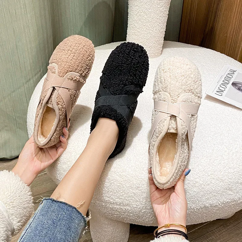 Brand women's flat shoes lamb wool pea shoes flat cross with a new type of slip-on women winter wear cotton shoes with velvet
Brand women's flat shoes lamb wool pea shoes flat cross with a new type of slip-on women winter wear cotton shoes with velvet