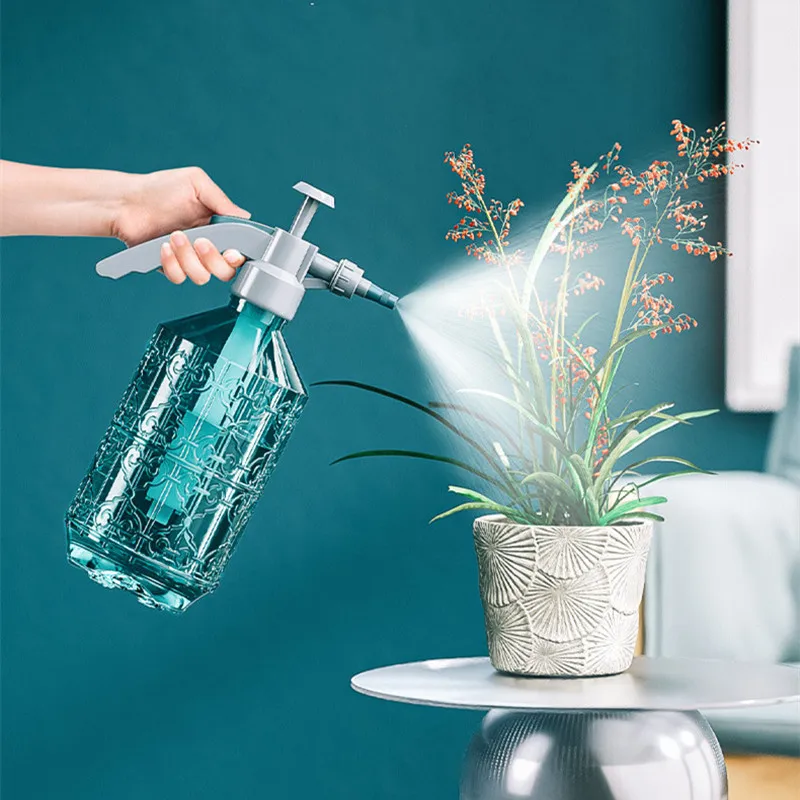 Watering pot watering pot pneumatic pressure spray large gardening watering pot sprayer fogger machine water spray mist sprayer
Watering pot watering pot pneumatic pressure spray large gardening watering pot sprayer fogger machine water spray mist sprayer