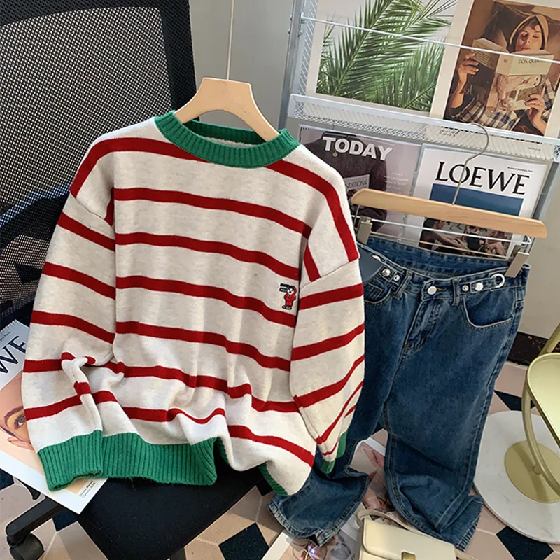 High Quality Striped Sweater Women Pullover 2022new Fashion Red Green Spliced Pullovers Autumn Winter O Neck Vintage Sweaters
High Quality Striped Sweater Women Pullover 2022new Fashion Red Green Spliced Pullovers Autumn Winter O Neck Vintage Sweaters