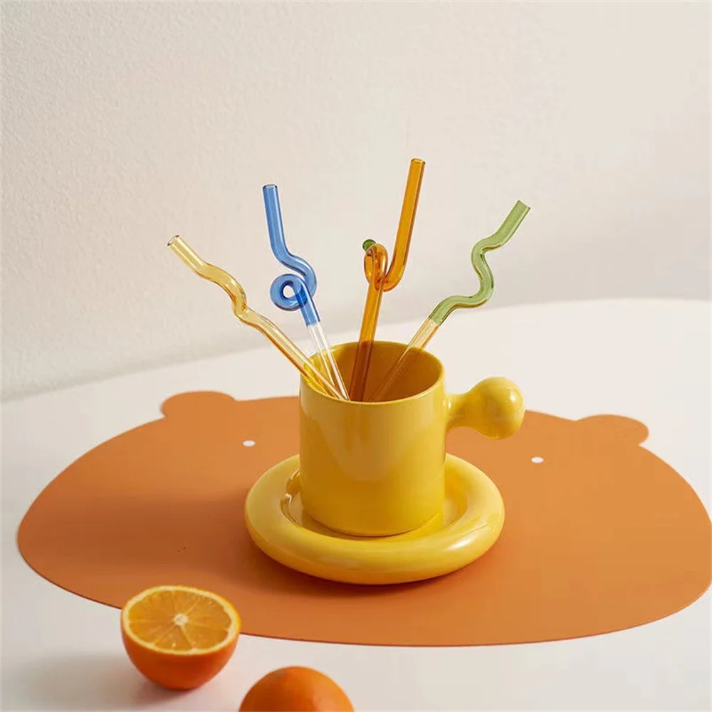 Art Modeling Drinking Glass Straws Special-shaped Brushes Eco-friendly High Borosilicate Glass Straw High Temperature Resistant
Art Modeling Drinking Glass Straws Special-shaped Brushes Eco-friendly High Borosilicate Glass Straw High Temperature Resistant