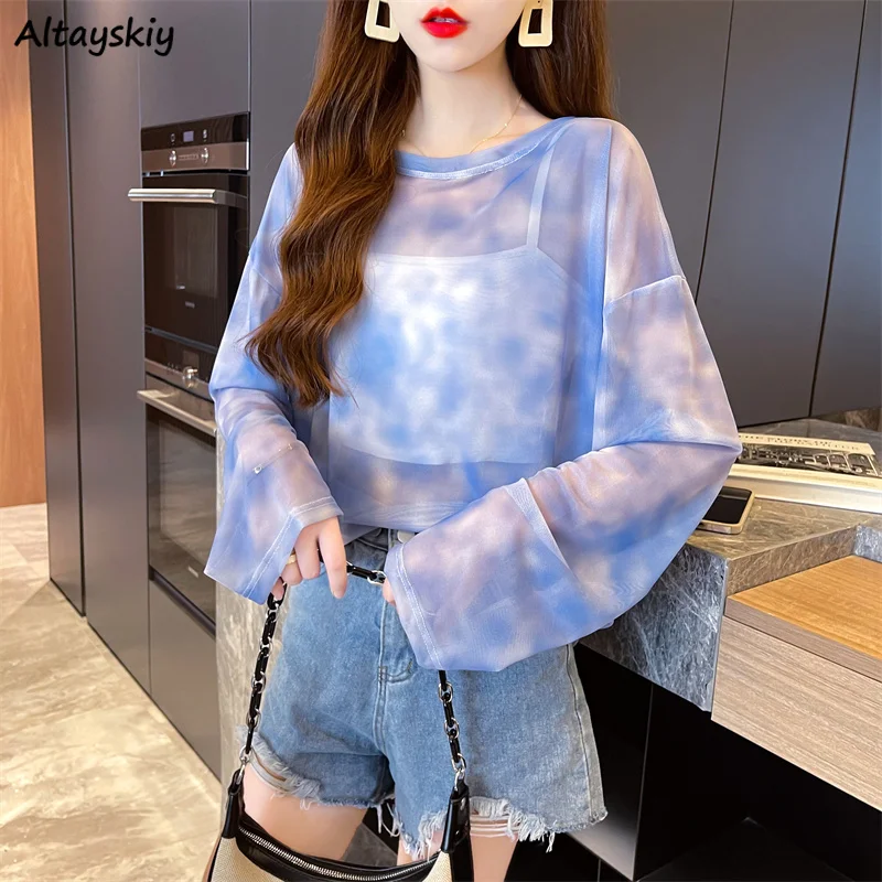 Tie Dye Sun-proof T-shirts Women Long Sleeve Harajuku Y2k All-match Thin Summer Casual Trendy Korean Style New Arrival College
Tie Dye Sun-proof T-shirts Women Long Sleeve Harajuku Y2k All-match Thin Summer Casual Trendy Korean Style New Arrival College