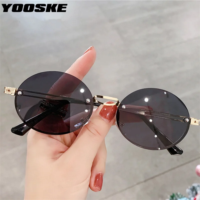 YOOSKE брендовые маленькие круглые солнцезащитные очки для мужчин и женщин, Винтажные Солнцезащитные очки без оправы, женские очки с отделкой,...
YOOSKE брендовые маленькие круглые солнцезащитные очки для мужчин и женщин, Винтажные Солнцезащитные очки без оправы, женские очки с отделкой,...