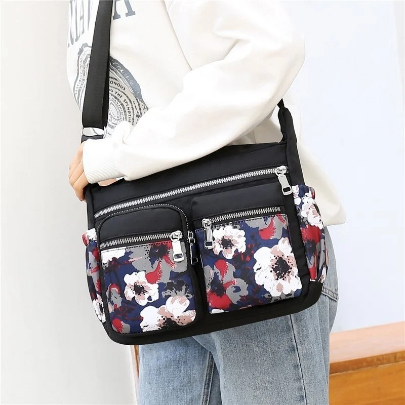 Women's Crossbody Bag Flower Print Shoulder Handbag Female Waterproof Nylon Messenger Bags Casual Top-handle Ladies Tote
Women's Crossbody Bag Flower Print Shoulder Handbag Female Waterproof Nylon Messenger Bags Casual Top-handle Ladies Tote