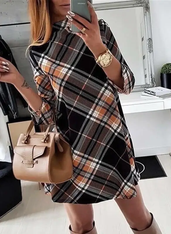 Women Dress Temperament Commuter High Collar Loose Autumn Winter Fashion Mid-waist Plaid Print Pullover Long-sleeved Short Dress
Women Dress Temperament Commuter High Collar Loose Autumn Winter Fashion Mid-waist Plaid Print Pullover Long-sleeved Short Dress