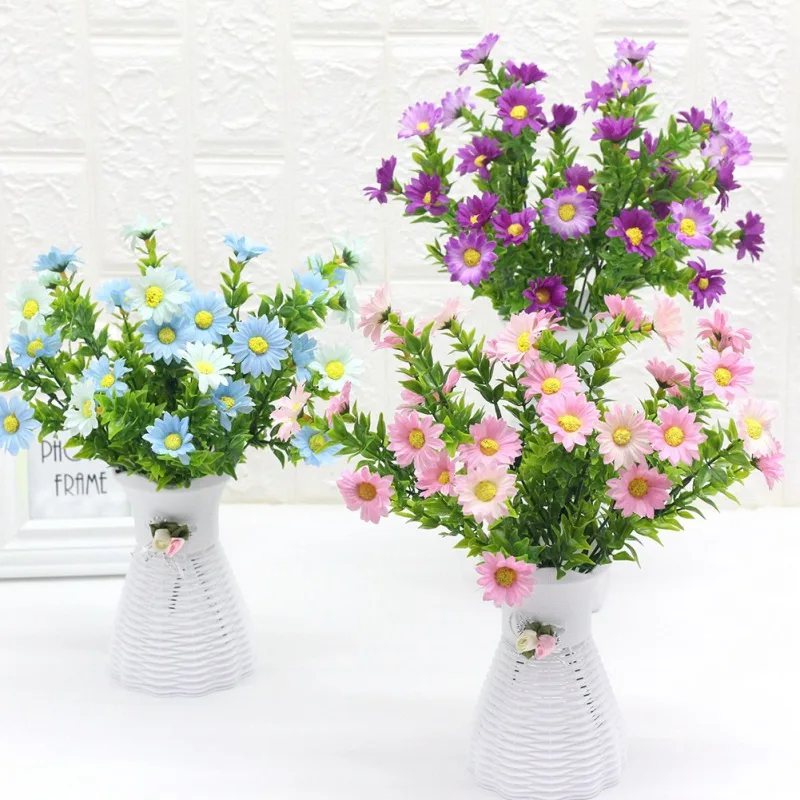 5 Heads Artificial Daisy Bouquet Wedding Party Decoration Home Indoor Silk Cloth Simulation Flowers Plants Supplies Dropship
5 Heads Artificial Daisy Bouquet Wedding Party Decoration Home Indoor Silk Cloth Simulation Flowers Plants Supplies Dropship