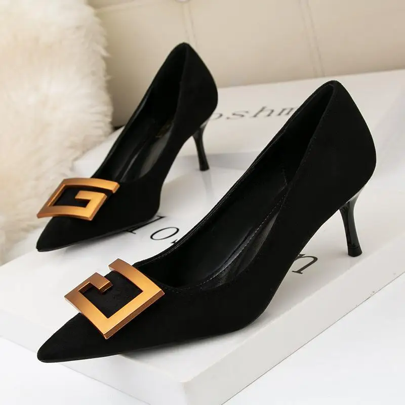 Ladies High Heels 6cm Not Tired Feet High Heels All-match Professional Women Shoes Suede Pointed Toe Shoes 2022 New Women Shoes
Ladies High Heels 6cm Not Tired Feet High Heels All-match Professional Women Shoes Suede Pointed Toe Shoes 2022 New Women Shoes