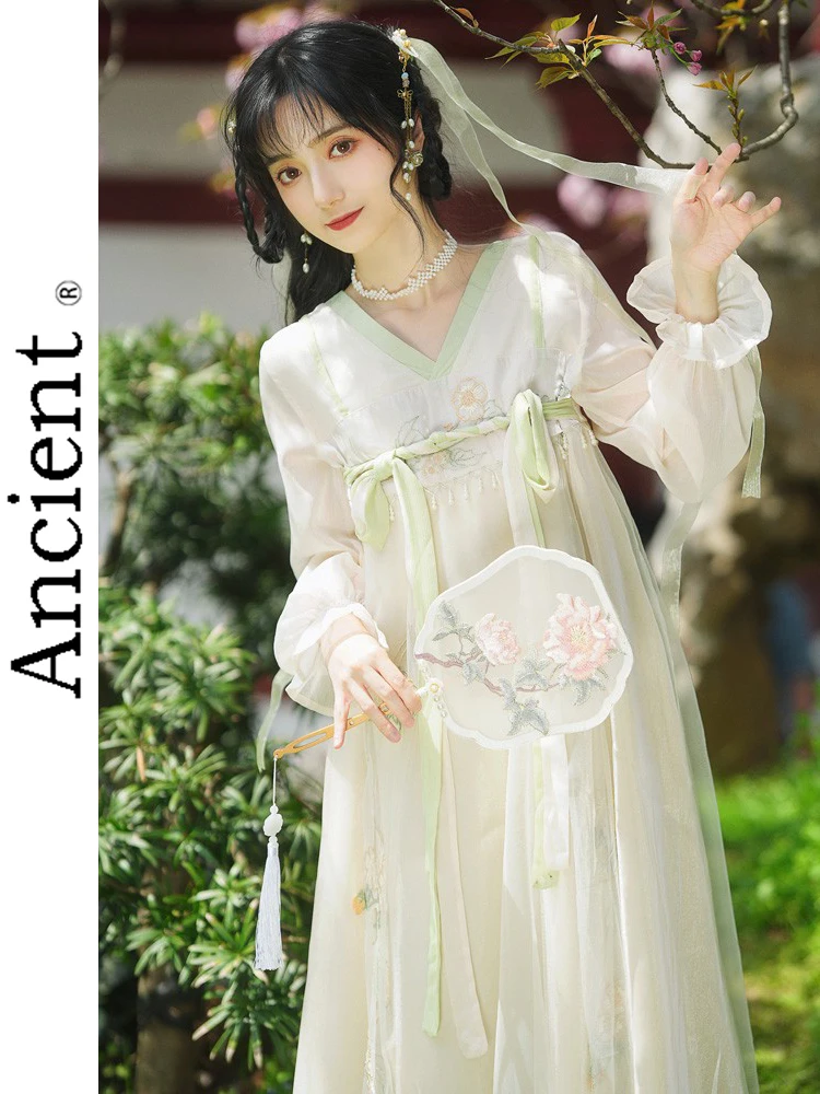 Chinese Ancient Style Super Immortal Autumn Hanfu Cosplay Daily out of the Stage Performance Tang Fashion Antique Lady Dress
Chinese Ancient Style Super Immortal Autumn Hanfu Cosplay Daily out of the Stage Performance Tang Fashion Antique Lady Dress