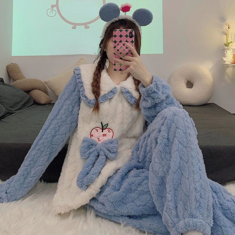 Winter Warm Coral Fleece Pajama Sets Women Kawaii Strawberry Bow Tops Loose Pants Sleepwear Autumn Sweet Plush Homewear Outfits
Winter Warm Coral Fleece Pajama Sets Women Kawaii Strawberry Bow Tops Loose Pants Sleepwear Autumn Sweet Plush Homewear Outfits