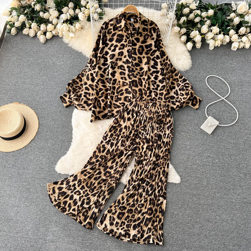 SuperAen 2022 Leopard Print Casual Loose All Match Lantern Sleeve Shirt Set High Waist Pleated Wide Leg Pants
SuperAen 2022 Leopard Print Casual Loose All Match Lantern Sleeve Shirt Set High Waist Pleated Wide Leg Pants