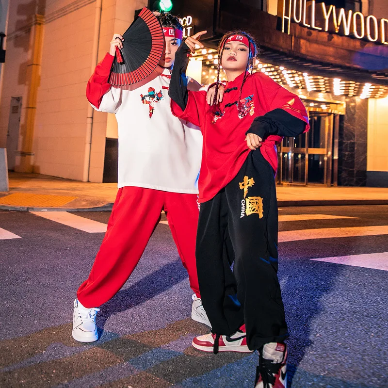 Модный костюм в китайском стиле джаз хип-хоп для мальчиков Топ с длинным рукавом с пэчворком и принтом + брюки 2 шт. уличный танцевальный костюм для девочек 
Модный костюм в китайском стиле джаз хип-хоп для мальчиков Топ с длинным рукавом с пэчворком и принтом + брюки 2 шт. уличный танцевальный костюм для девочек