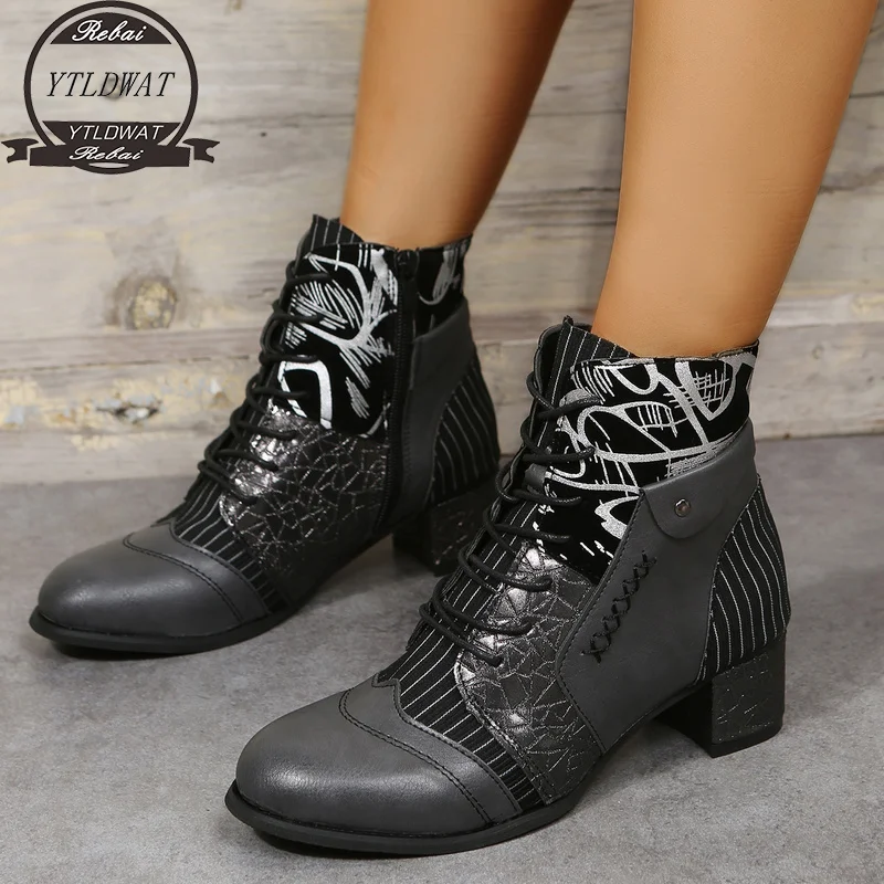 Woman Martin Boots 2022 Autumn Retro Printing Black Boots Women Plus Size Heeled Ankle Boots Side Zipper Booties Botas De Mujer
Woman Martin Boots 2022 Autumn Retro Printing Black Boots Women Plus Size Heeled Ankle Boots Side Zipper Booties Botas De Mujer