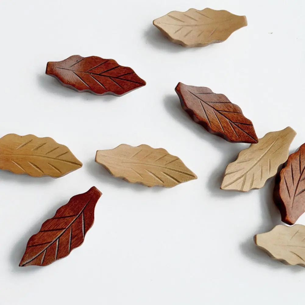 Wooden Leaf-Shaped Chopstick Holder Spoon Fork Rest Stand Rack Dinner Table Decor Chopstick Holder Kitchen Organizer Decor
Wooden Leaf-Shaped Chopstick Holder Spoon Fork Rest Stand Rack Dinner Table Decor Chopstick Holder Kitchen Organizer Decor