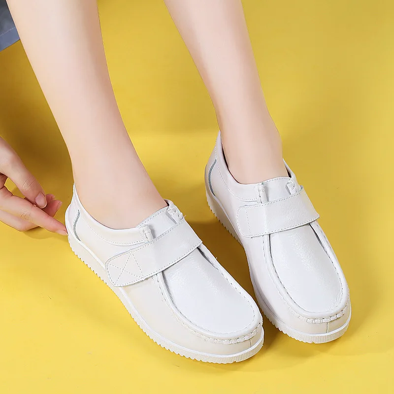 Women's shoes 2021 autumn winter cotton warm and comfortable peas shoes casual plus velvet flat nurse shoes driving mother shoes
Women's shoes 2021 autumn winter cotton warm and comfortable peas shoes casual plus velvet flat nurse shoes driving mother shoes