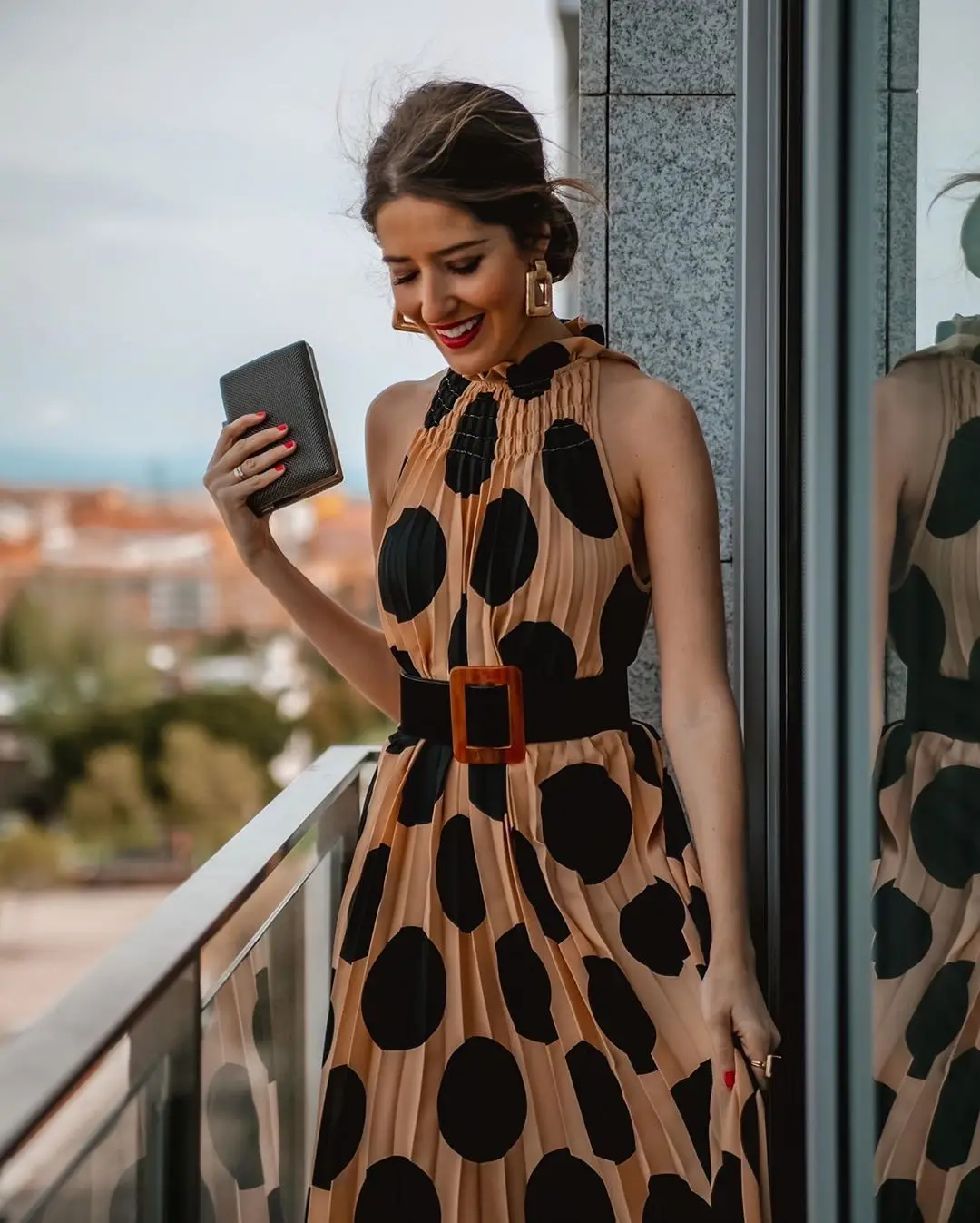 RMZM Temperament Polka Dot Crepe Dress Ladies Halter Neck A-Line Dress Without Belt Casual Women Dating Holiday Party
RMZM Temperament Polka Dot Crepe Dress Ladies Halter Neck A-Line Dress Without Belt Casual Women Dating Holiday Party