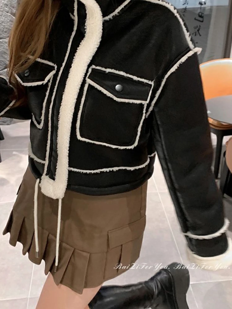 2023 Autumn Winter Women Warm Faux Fur Fleece Coat Jacket Female Loose Patchwork Thickened Locomotive Lapel Chic Outwear
2023 Autumn Winter Women Warm Faux Fur Fleece Coat Jacket Female Loose Patchwork Thickened Locomotive Lapel Chic Outwear
