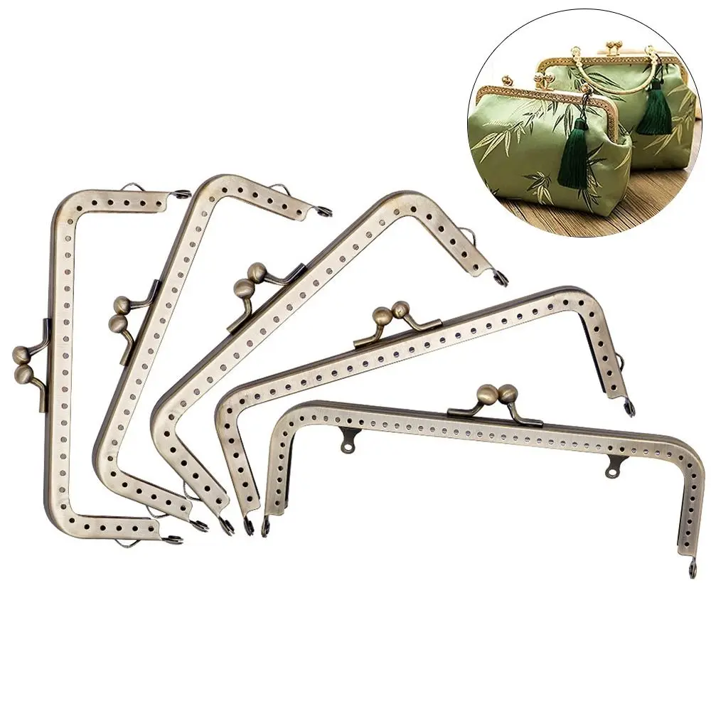 Purse Clasp Frame Bag Kiss Clasp Lock Metal Bag Frame Buckle for DIY Craft Purse Bag Making Handle Bag Accessories
Purse Clasp Frame Bag Kiss Clasp Lock Metal Bag Frame Buckle for DIY Craft Purse Bag Making Handle Bag Accessories