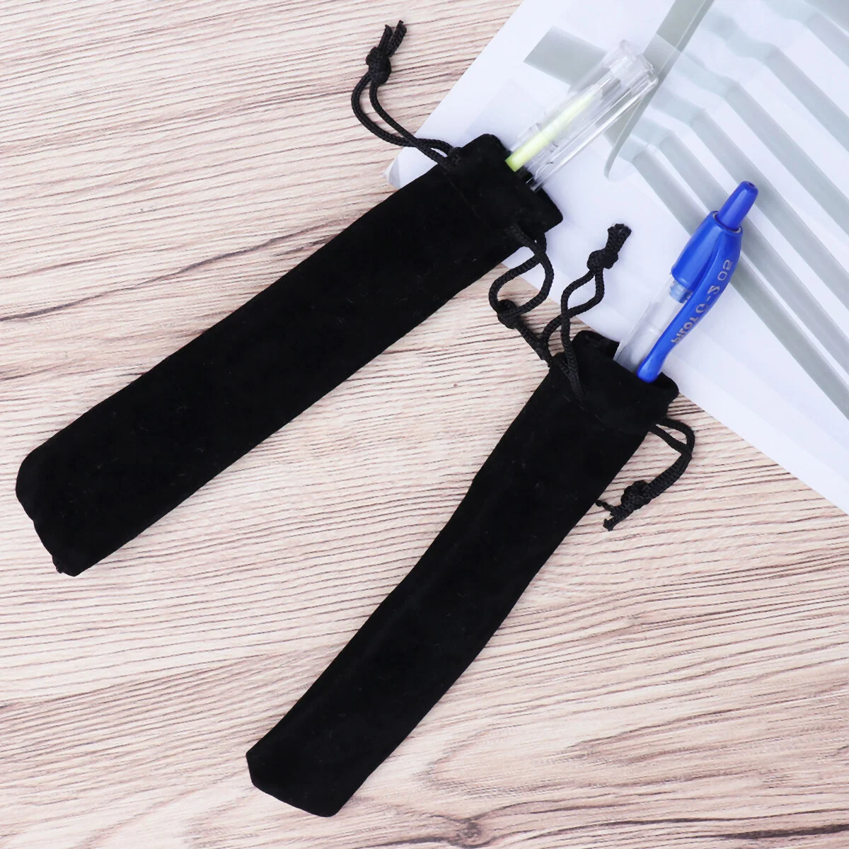 25pcs Drawstring Bag Pen Pouch Sleeve Holder Pen Case Gift Bag Storage Bag School Office Supplies (Black)
25pcs Drawstring Bag Pen Pouch Sleeve Holder Pen Case Gift Bag Storage Bag School Office Supplies (Black)
