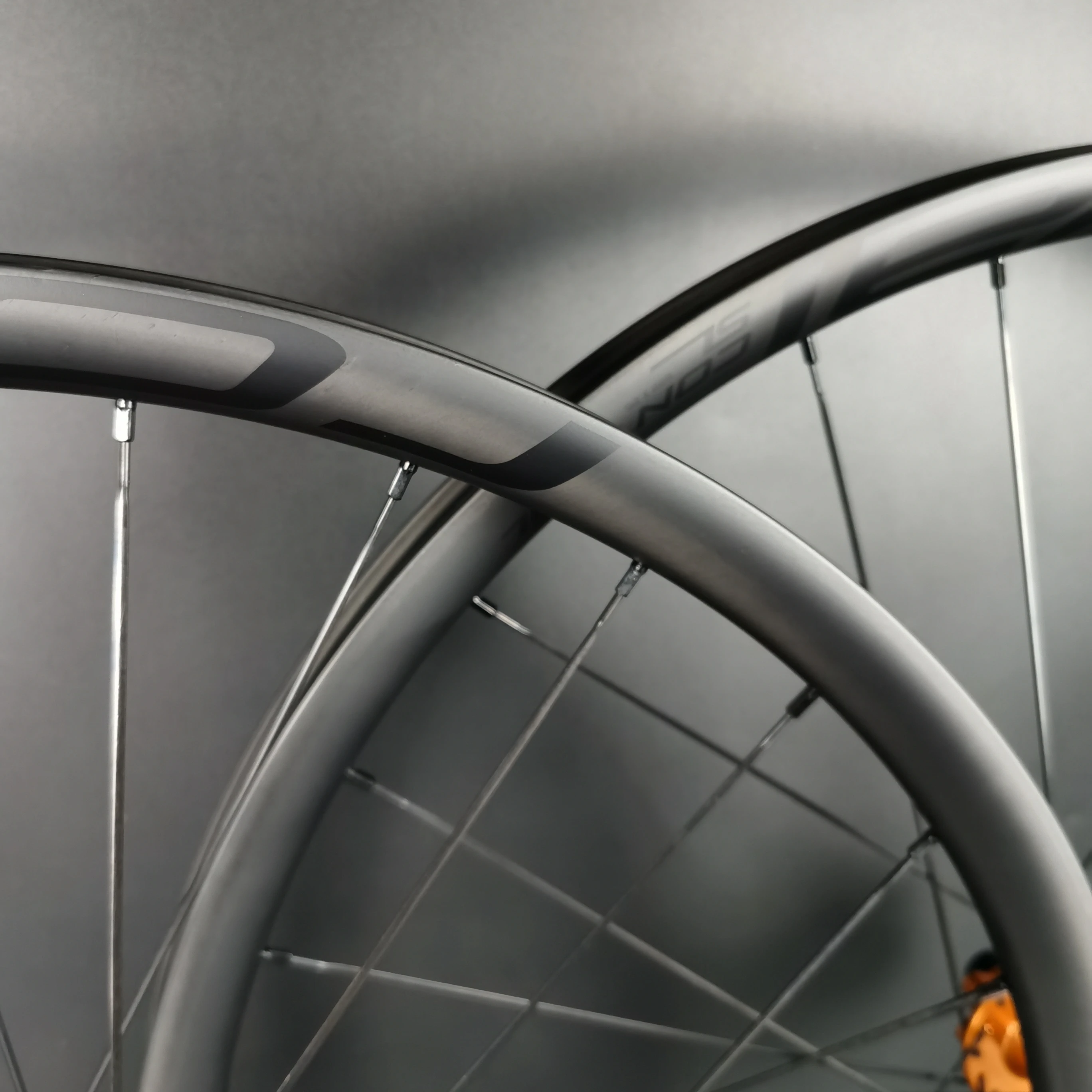 27.5er/29er Mountain Bike Disc Brakes Carbon Fiber Wheels 30mm Width 24mm Depth Tubeless UD Matte MTB XC/AM Customizable Logo SL
27.5er/29er Mountain Bike Disc Brakes Carbon Fiber Wheels 30mm Width 24mm Depth Tubeless UD Matte MTB XC/AM Customizable Logo SL