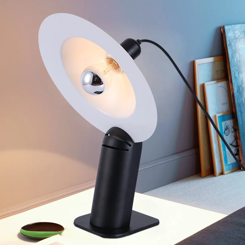 Modern Table Lamp Simple Individual Desk Lights Study Reading Office Showroom Hall Bedroom Bedside Cafe Wall Light Home Decor
Modern Table Lamp Simple Individual Desk Lights Study Reading Office Showroom Hall Bedroom Bedside Cafe Wall Light Home Decor