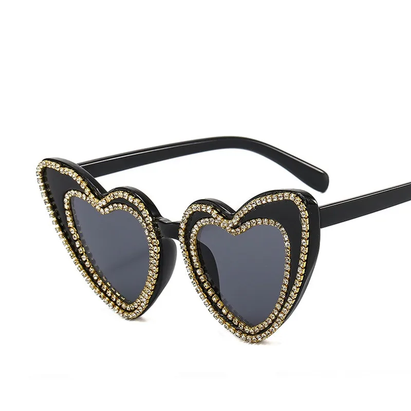 Luxury Brand Designer Glitter Crystal Cat Eye Sunglasses Pink Love Heart Cute Eyeglasses Tide Glasses Wholesale Oculos De Sol
Luxury Brand Designer Glitter Crystal Cat Eye Sunglasses Pink Love Heart Cute Eyeglasses Tide Glasses Wholesale Oculos De Sol