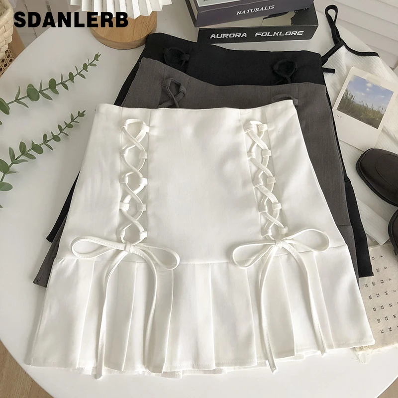 Cross Tied High Waist Pleated A- Line Mini Skirt for Women 2022 Spring/Summer Faldas Retro All-Matching Slimming Short Skirt
Cross Tied High Waist Pleated A- Line Mini Skirt for Women 2022 Spring/Summer Faldas Retro All-Matching Slimming Short Skirt