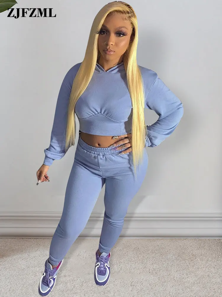 Спортивные костюмы для женщин Activewear, модный короткий пуловер с капюшоном и длинными рукавами + эластичные леггинсы с высокой талией
Спортивные костюмы для женщин Activewear, модный короткий пуловер с капюшоном и длинными рукавами + эластичные леггинсы с высокой талией