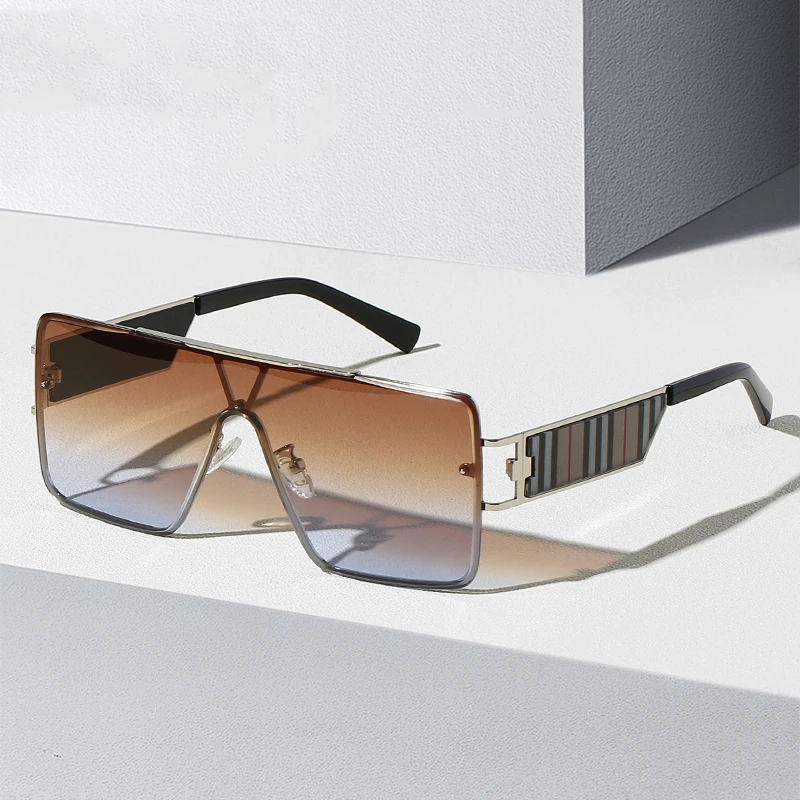 New Vintage Popular Square Oversized Sunglasses Women Men Driver Brand Designer Transparent Gradient Sun Glasses UV400
New Vintage Popular Square Oversized Sunglasses Women Men Driver Brand Designer Transparent Gradient Sun Glasses UV400