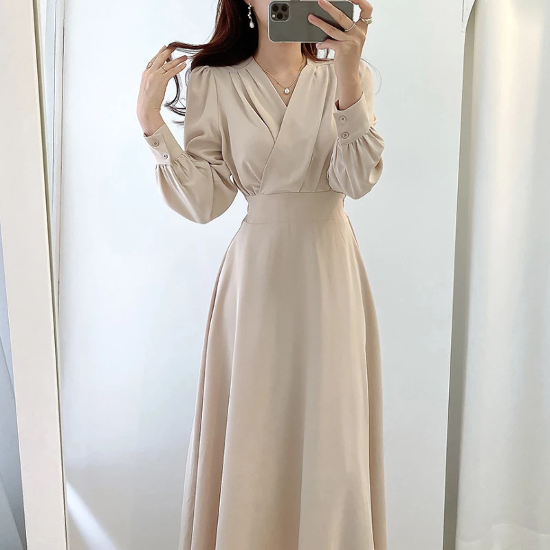 V-neck Puff Sleeve A-line Maxi Dresses for Woman Women Solid Color Midi Robe Korean Office Dresses Elegant Spring 2022
V-neck Puff Sleeve A-line Maxi Dresses for Woman Women Solid Color Midi Robe Korean Office Dresses Elegant Spring 2022