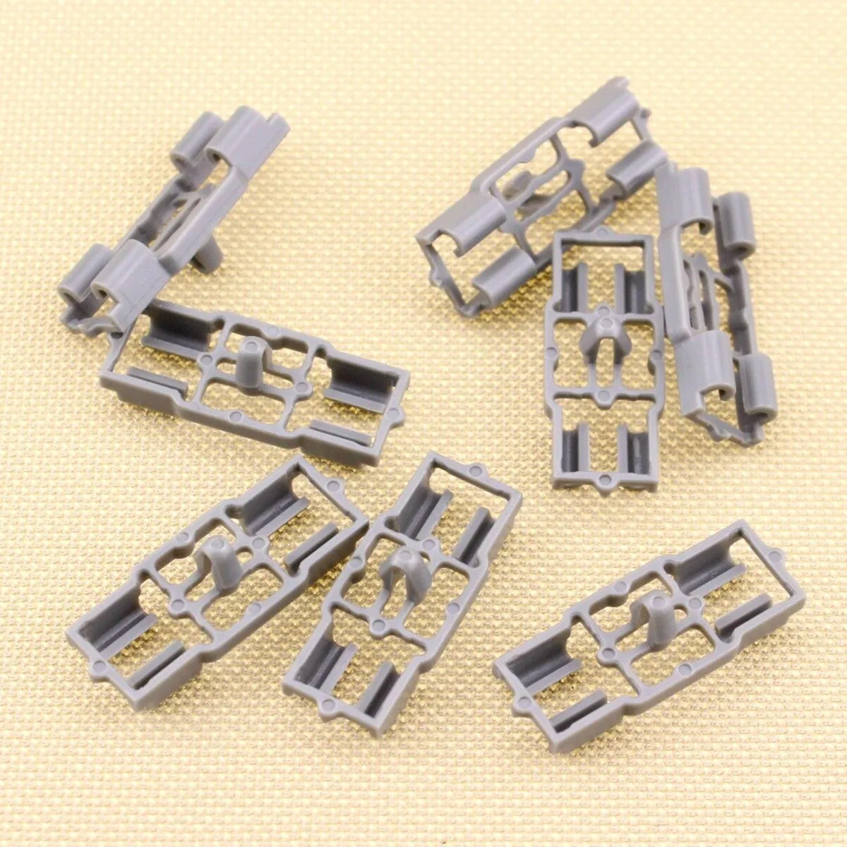 For BMW E53 X5 Door Seal Clip Gray Nylon 8pcs Accessory 51717006757 Front+Rear Parts Replacement Universal Durable High Quality
For BMW E53 X5 Door Seal Clip Gray Nylon 8pcs Accessory 51717006757 Front+Rear Parts Replacement Universal Durable High Quality