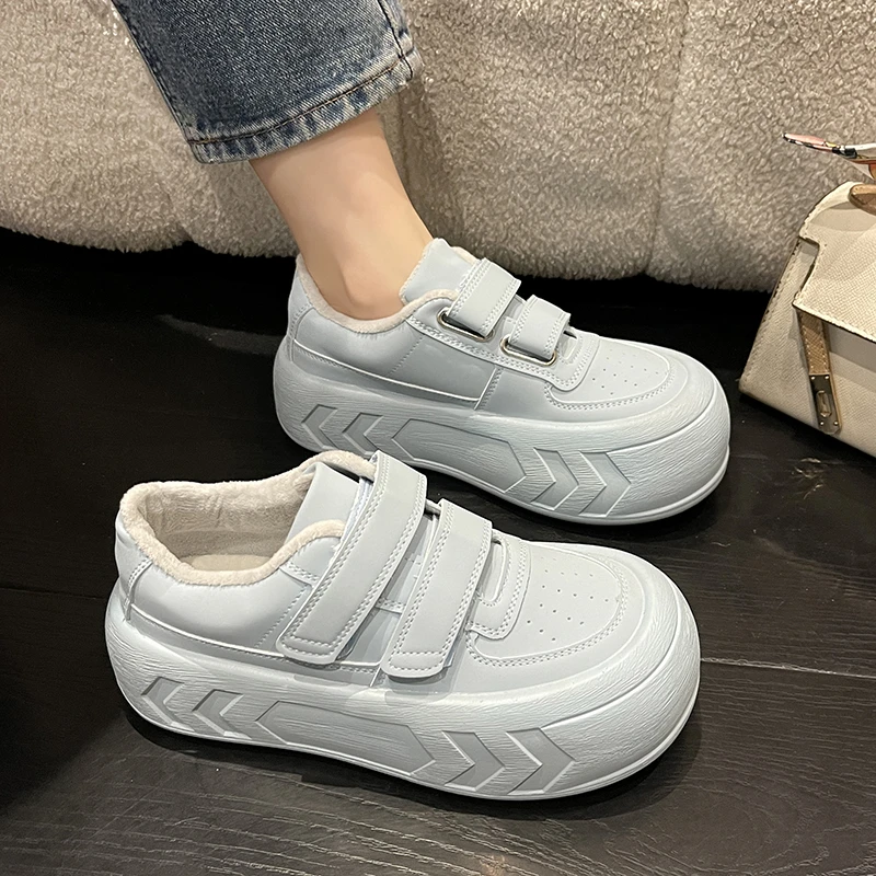 New Thick Soled Round Head Women Shoes 2023 Winter New Sports Shoes for Women Fashion Women's Shoes Sneakers Zapatos Mujer
New Thick Soled Round Head Women Shoes 2023 Winter New Sports Shoes for Women Fashion Women's Shoes Sneakers Zapatos Mujer