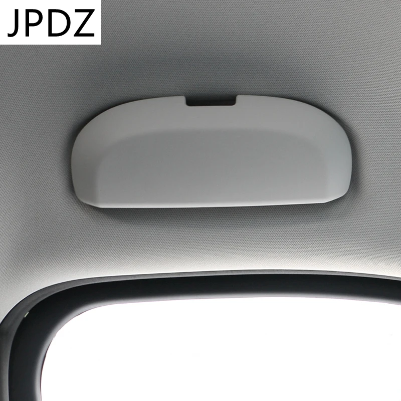 Auto Accessories Car Glasses Box Storage Holder Sunglasses Organizer Case For Mercedes Benz GLC GLA GLS GL A B C E S V M Class
Auto Accessories Car Glasses Box Storage Holder Sunglasses Organizer Case For Mercedes Benz GLC GLA GLS GL A B C E S V M Class