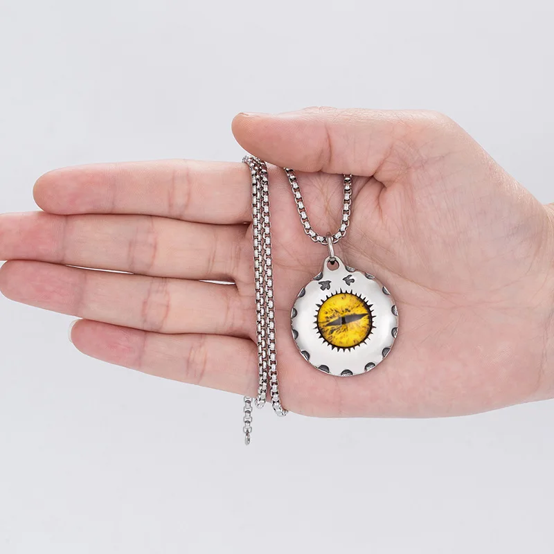 High quality 925 sterling silver casting devil eye pendant necklace devil men and women gothic domineering sweater chain gift
High quality 925 sterling silver casting devil eye pendant necklace devil men and women gothic domineering sweater chain gift