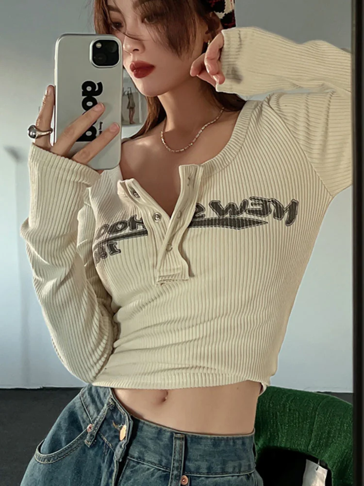Retro Graffiti Print Elastic T Shirt Women Sexy Slim Crop Top Ribbed Long Sleeve O-neck Tops Grunge Tee Ladies Y2K streetwear
Retro Graffiti Print Elastic T Shirt Women Sexy Slim Crop Top Ribbed Long Sleeve O-neck Tops Grunge Tee Ladies Y2K streetwear