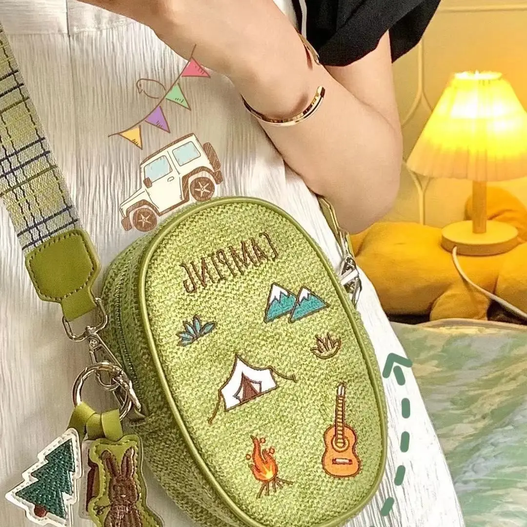 Cute Cartoon Camping Embroidery Imitation Linen Women's Bag Messenger Bag Shoulder Mobile Phone Bag Tote Bag Beach Bag 
Cute Cartoon Camping Embroidery Imitation Linen Women's Bag Messenger Bag Shoulder Mobile Phone Bag Tote Bag Beach Bag