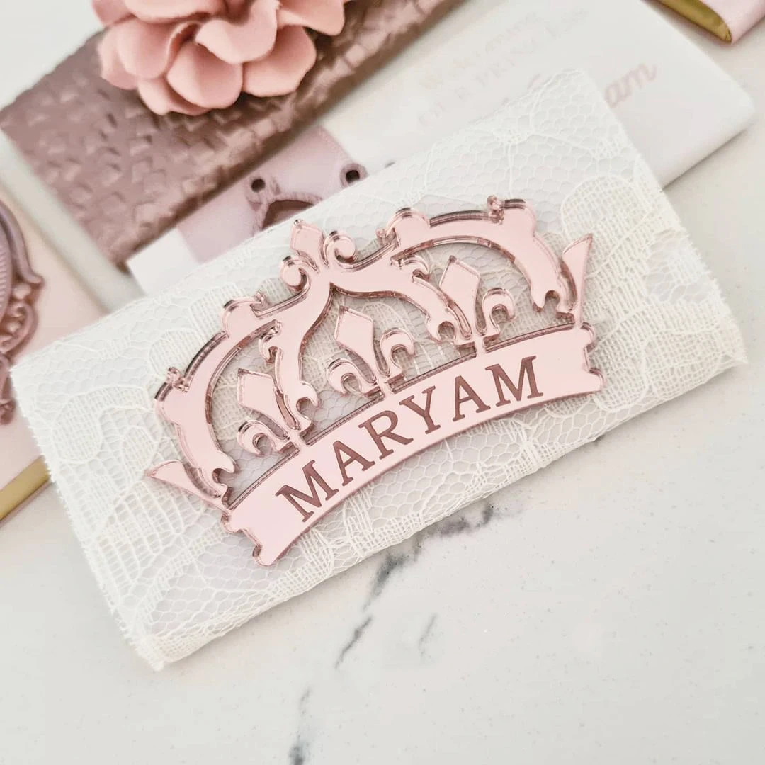 10 Pcs Personalized Crown Design Laser Engraved Custom Baby Name Baby Shower Gift Birthday Party Supplies Chocolate Decorations
10 Pcs Personalized Crown Design Laser Engraved Custom Baby Name Baby Shower Gift Birthday Party Supplies Chocolate Decorations