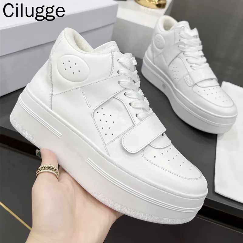 New Brand Women Sneakers Platform High Heels 5CM Heel Height Lace Up Casual Shoes High Quality Sport Shoes Genuine Leather
New Brand Women Sneakers Platform High Heels 5CM Heel Height Lace Up Casual Shoes High Quality Sport Shoes Genuine Leather