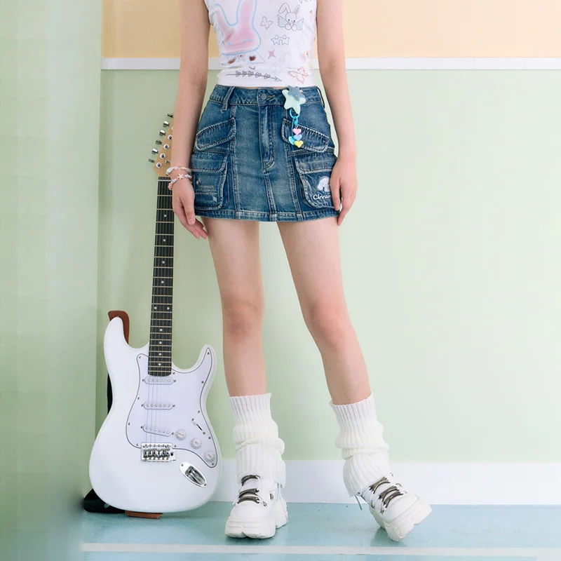 Sanrio Cinnamoroll Short Denim Skirt Cartoon Anime Women New Summer Casual Small Design High Waisted A-line Skirt Slim Versatile
Sanrio Cinnamoroll Short Denim Skirt Cartoon Anime Women New Summer Casual Small Design High Waisted A-line Skirt Slim Versatile