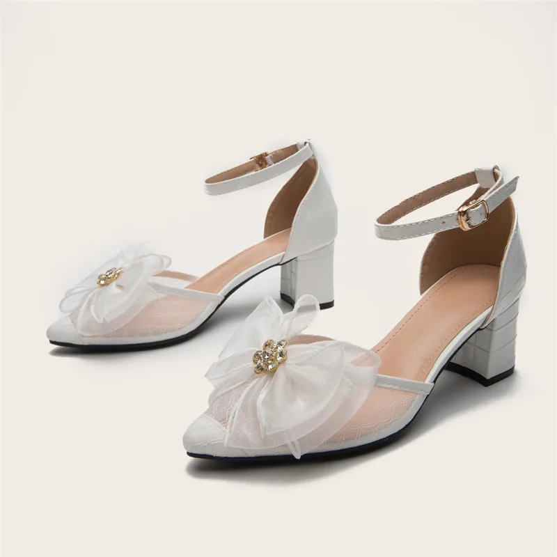 Women's shoes New 2022ladies heels bow high heels pointed toe thick heel Baotou sandals women shoes
Women's shoes New 2022ladies heels bow high heels pointed toe thick heel Baotou sandals women shoes
