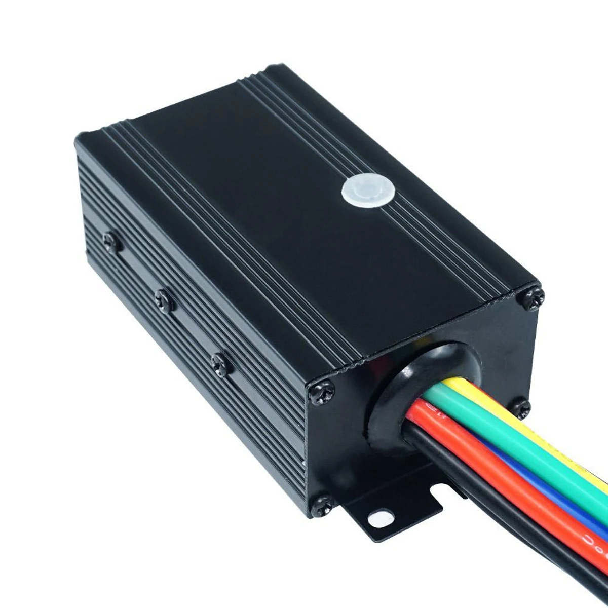 75100 FOC Single Drive ESC 75V 100A Brushless Sensor Motor Speed ControllerBase on for Electric Skateboard Ebike
75100 FOC Single Drive ESC 75V 100A Brushless Sensor Motor Speed ControllerBase on for Electric Skateboard Ebike