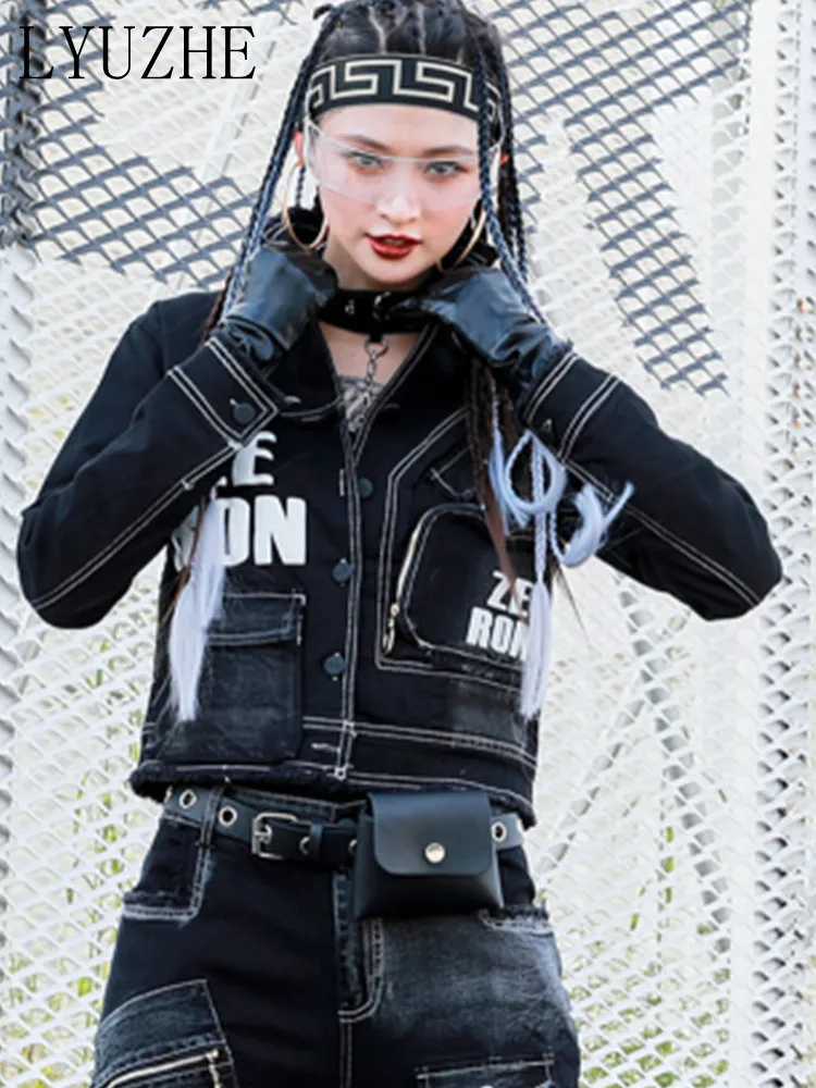 LYUZHE 2023 Spring Autumn Fashion Classic Black Casual Cowboy Coat Women Street Style Trend Cool Letter Print Short Top LWL631 
LYUZHE 2023 Spring Autumn Fashion Classic Black Casual Cowboy Coat Women Street Style Trend Cool Letter Print Short Top LWL631